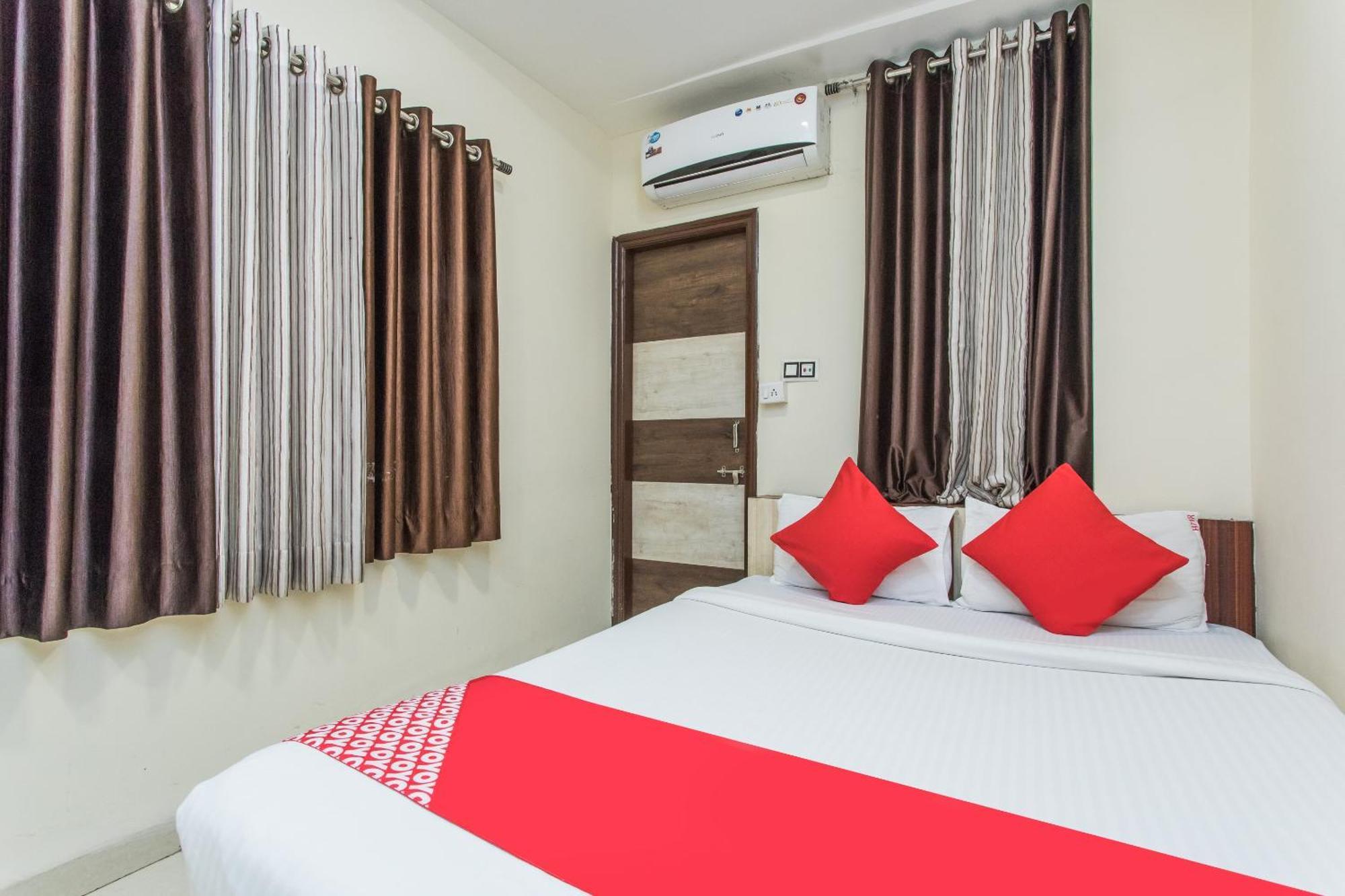 Hotel Mehar Residency Indore Eksteriør bilde