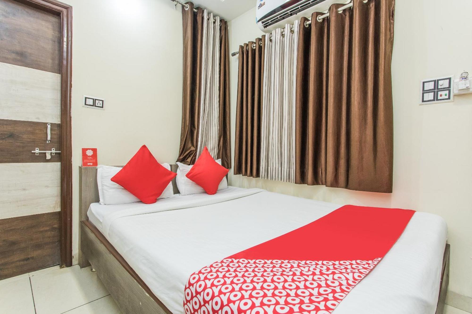 Hotel Mehar Residency Indore Eksteriør bilde
