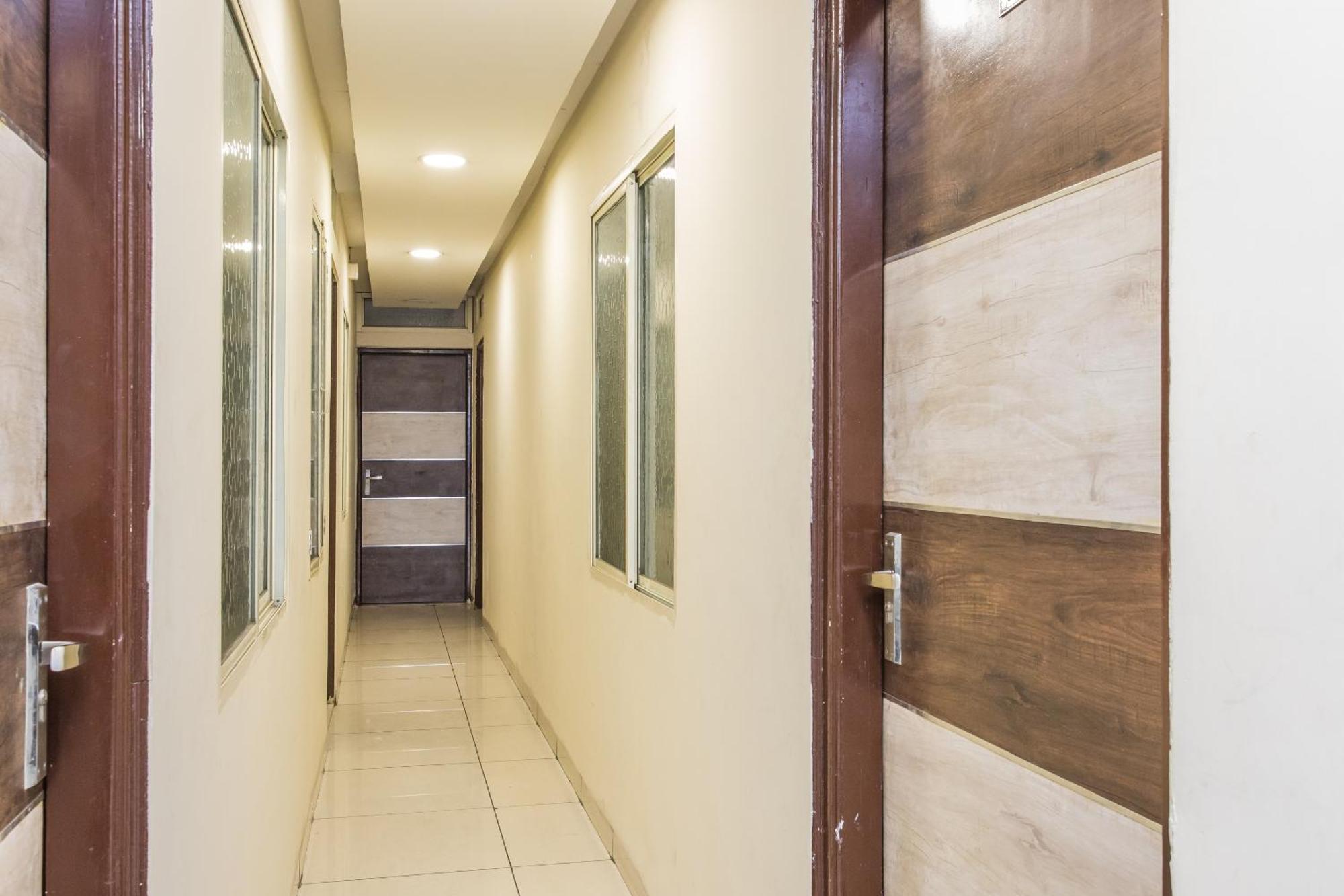 Hotel Mehar Residency Indore Eksteriør bilde